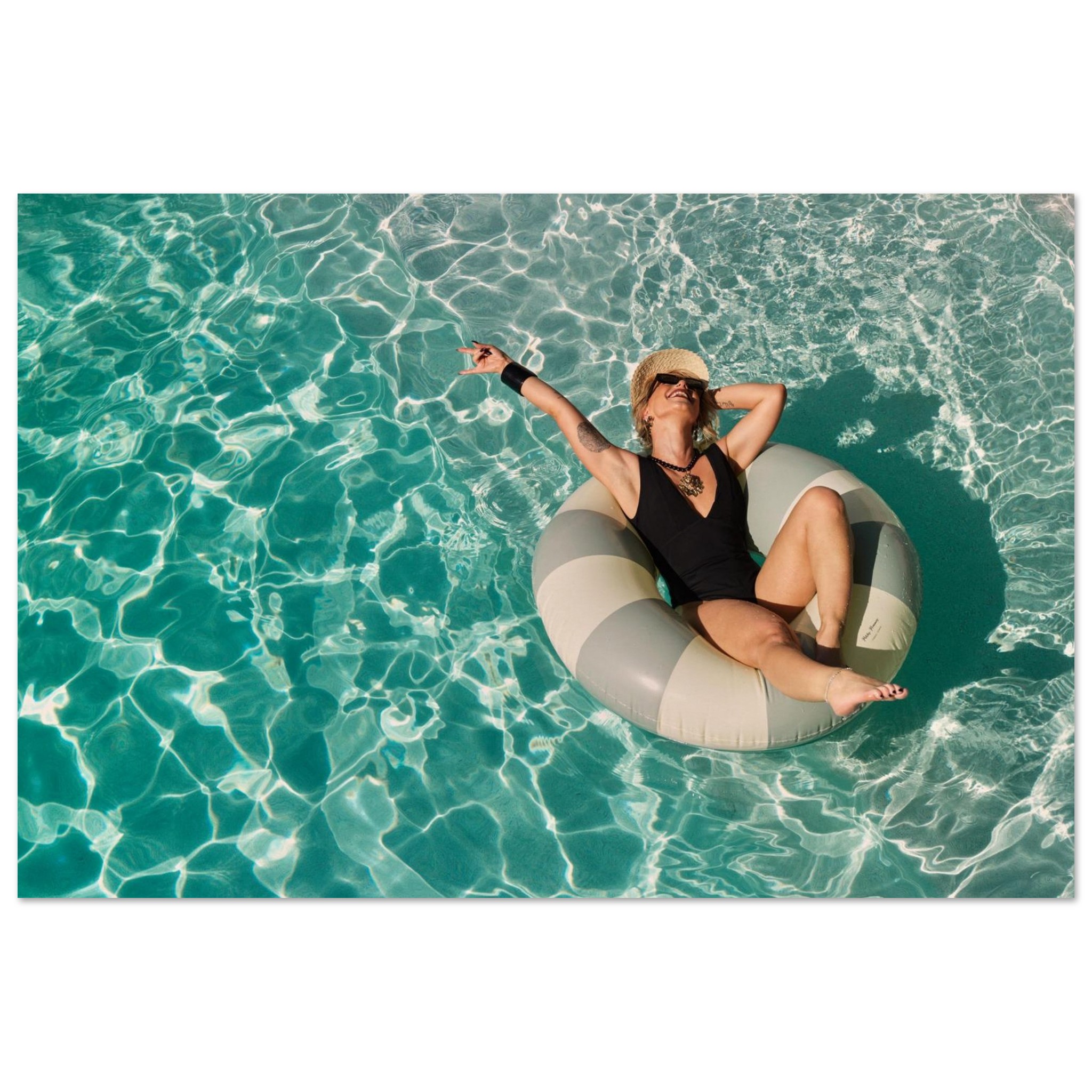 a163d3bd-dab0-4832-9e70-c47e38f61f2e